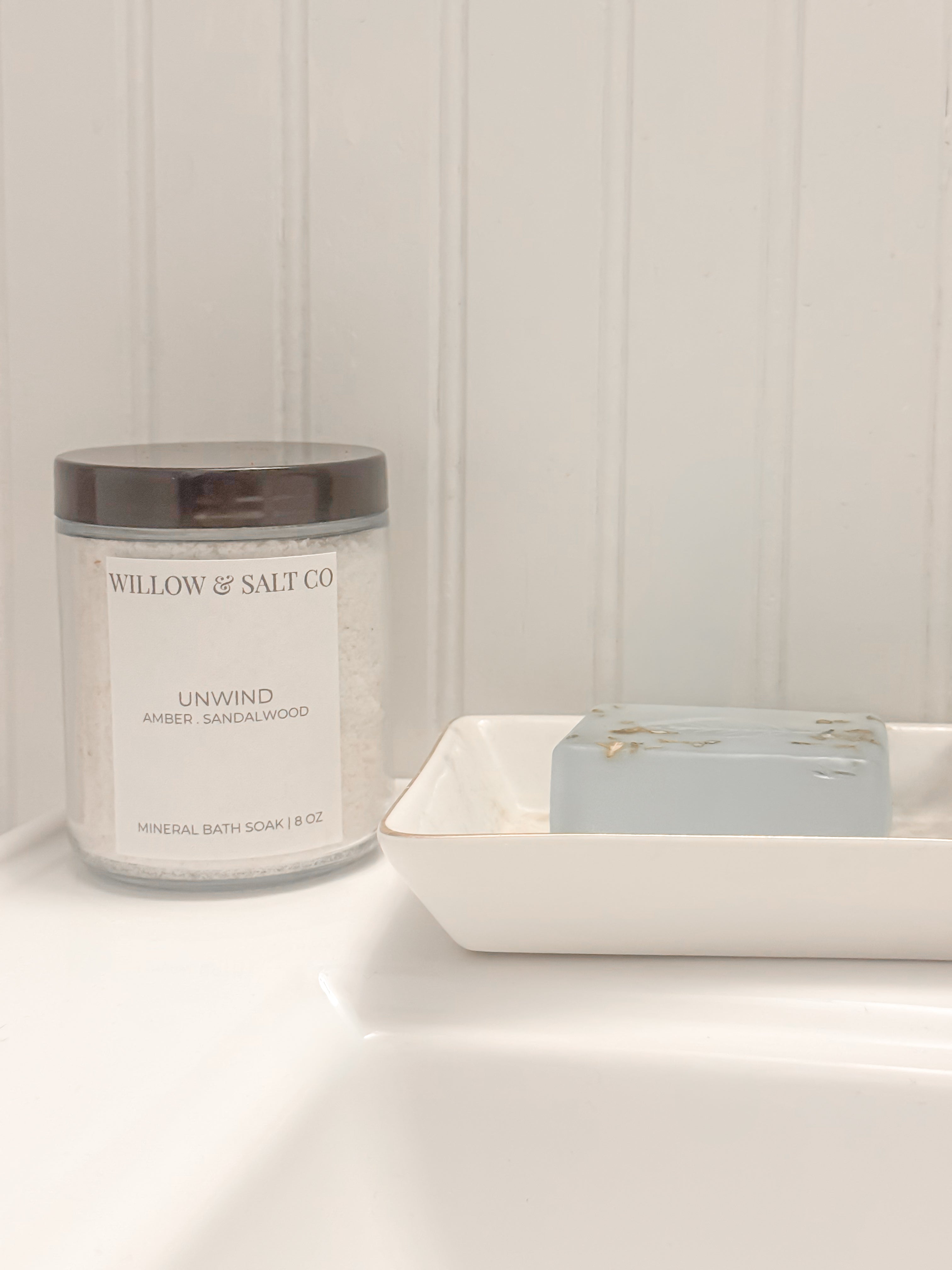Unwind Mineral Bath Soak